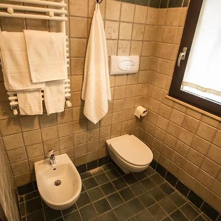 Casa Stone Bed & Breakfast