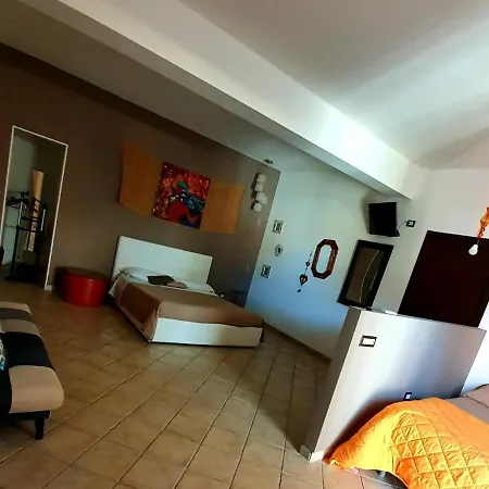 Oda ve Kahvaltı Casa Stone Milazzo