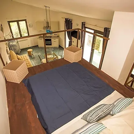 Casa Stone Bed & Breakfast