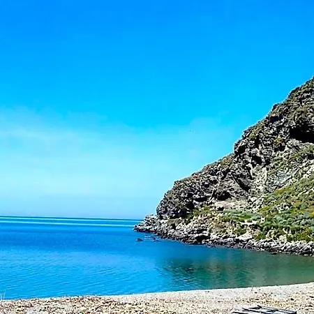 Bed & Breakfast Casa Stone Milazzo